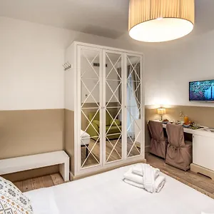 https://a-peace-of-rome.it-romehotels.com