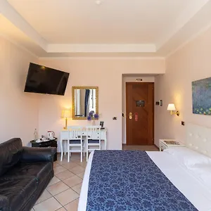 https://rome-to-stay.it-romehotels.com